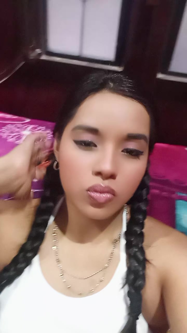 @♡◇morena◇♡