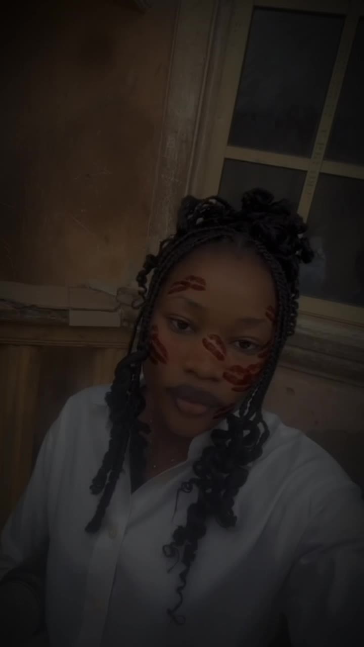 @Ella Solomon