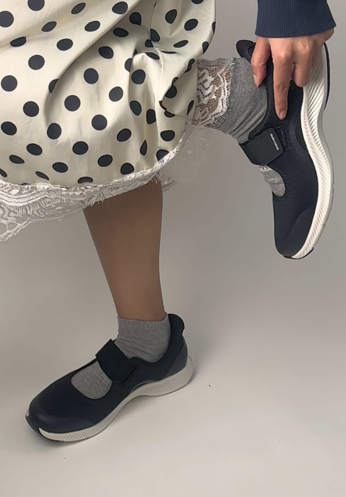 @K.S6titchSkechers