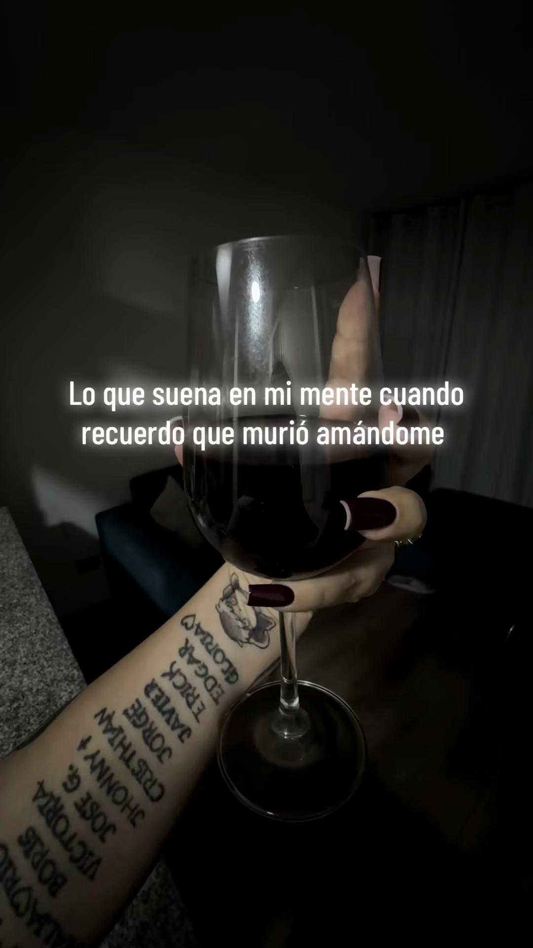 @Glorii 💜🌻