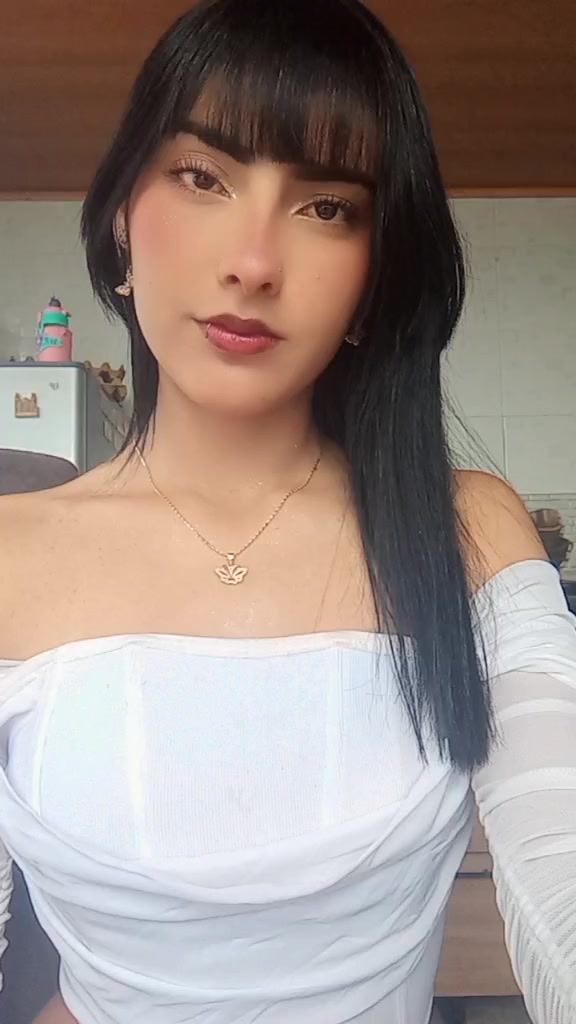 @𝒩🍒