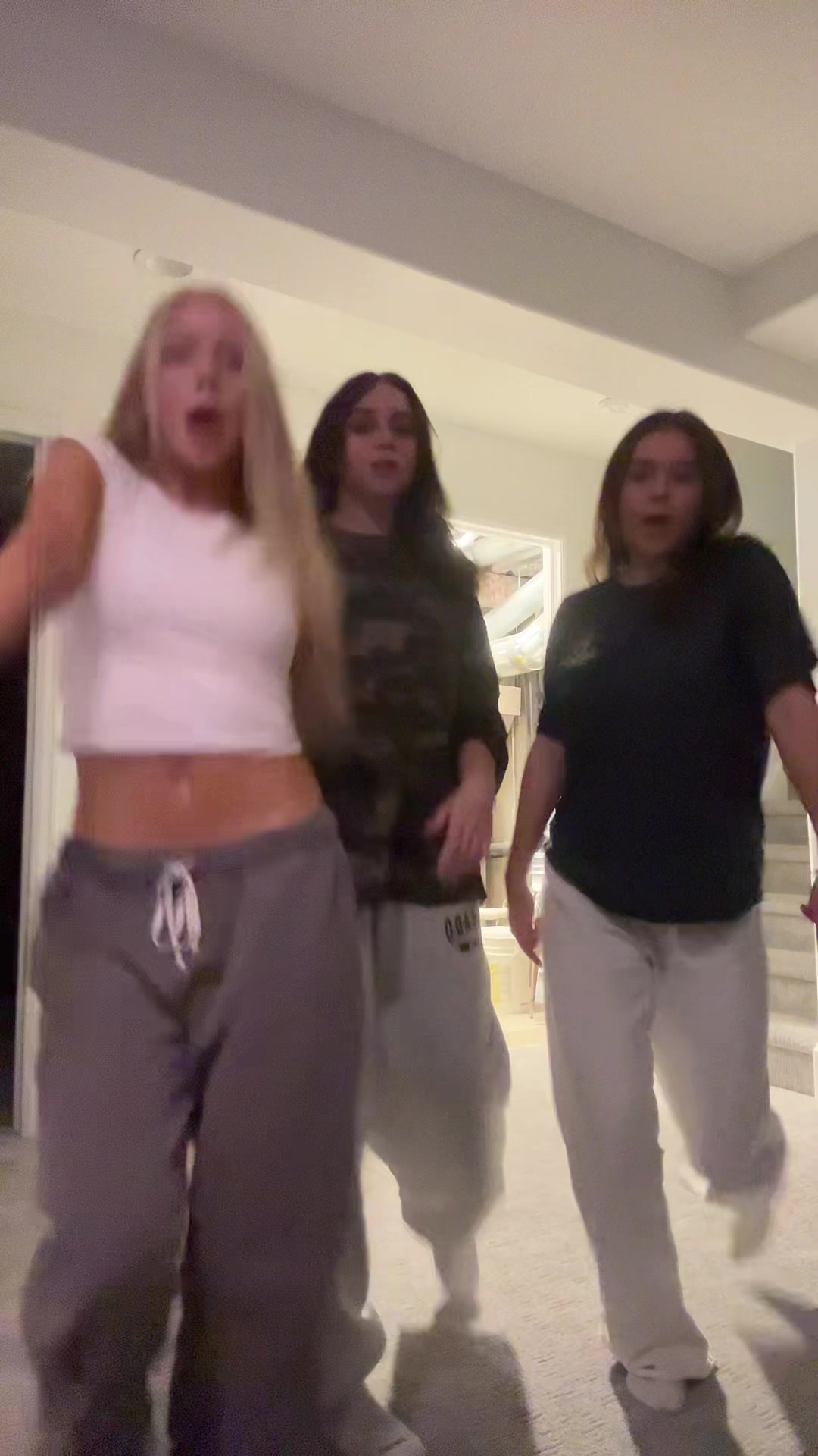 @Vi