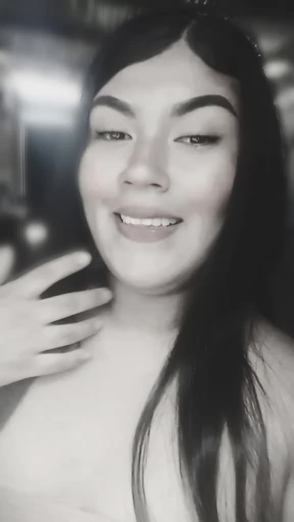 @Yesly🍒13🔥