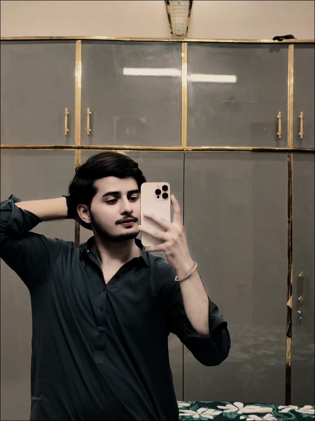 @زین