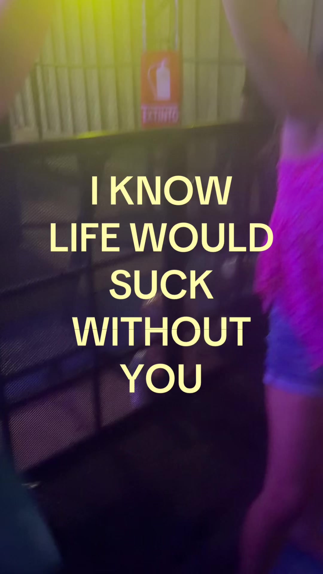 @aliki