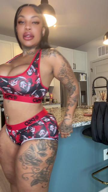 @Queenxkiaaa