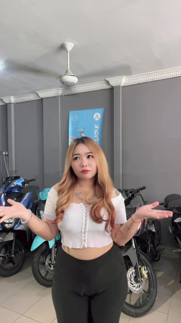 @Erica Borneo Motor - Kolombong