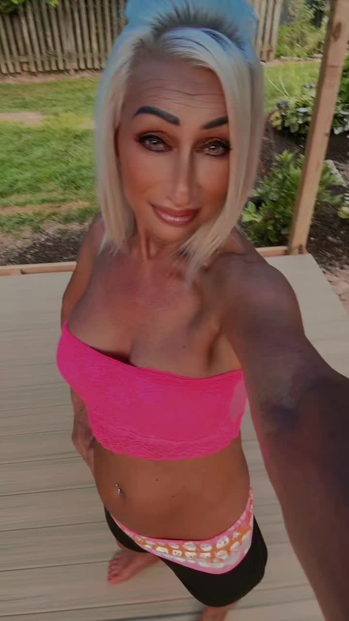 @Tena