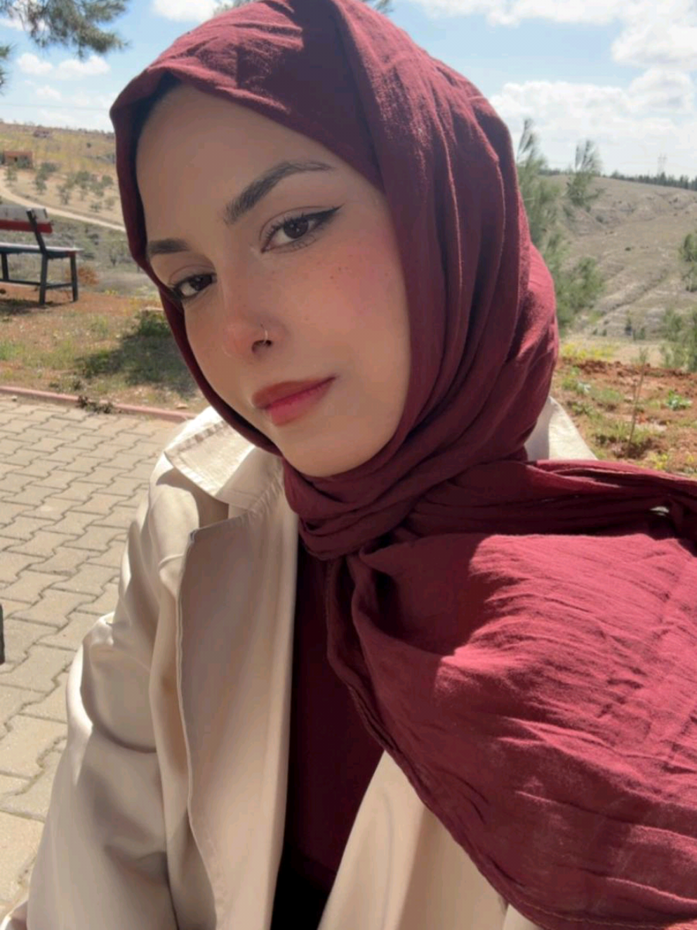 @Emine 3lühan