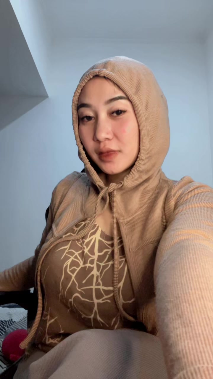 @momon 2