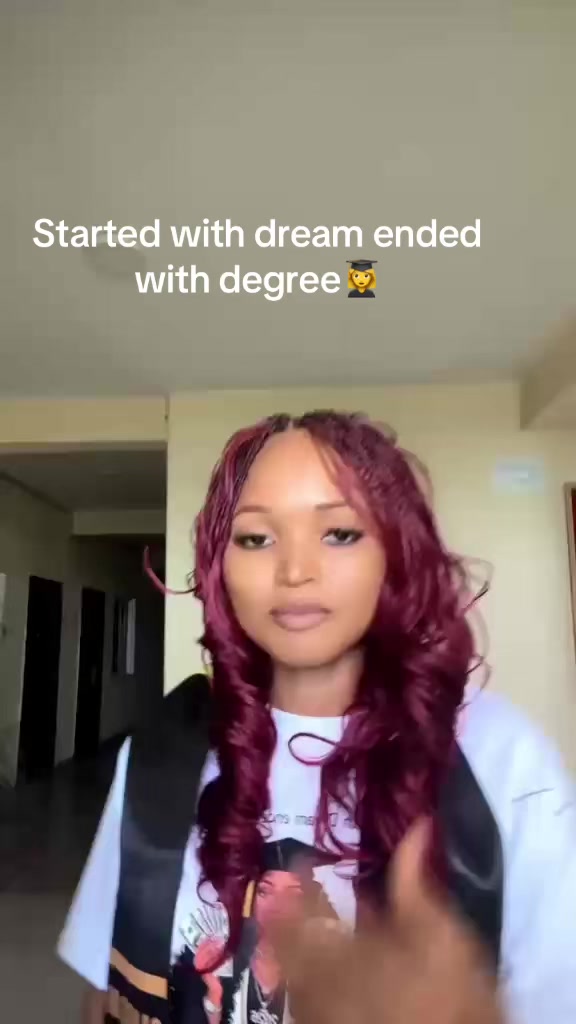 @Monique fashionCo📌