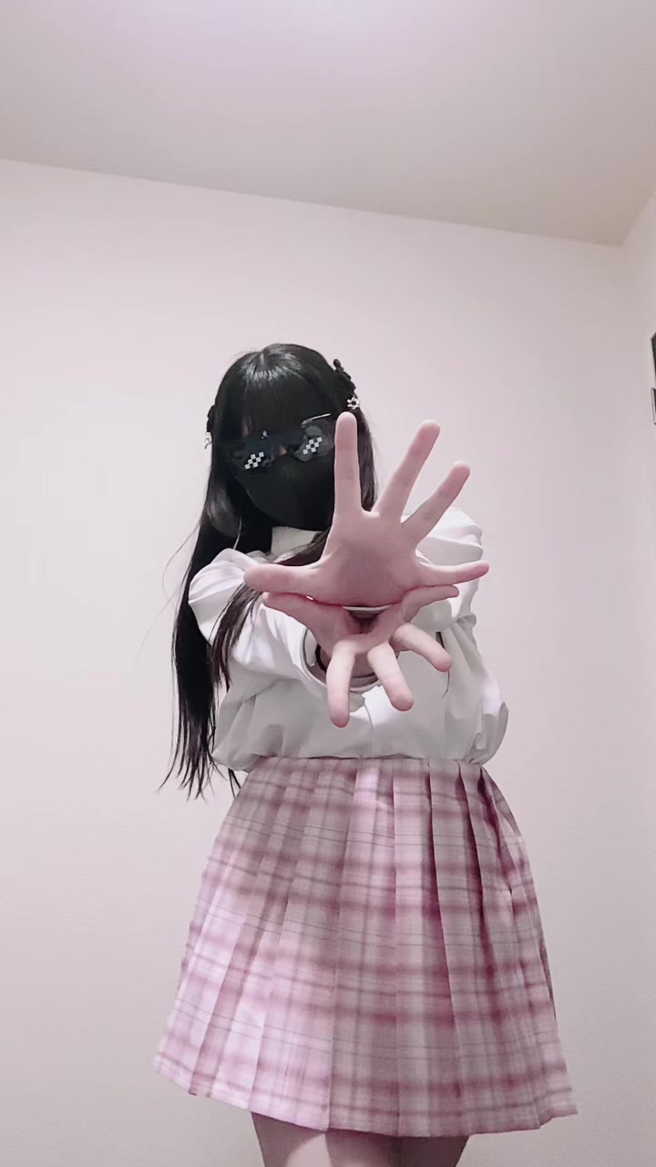 @ミライ