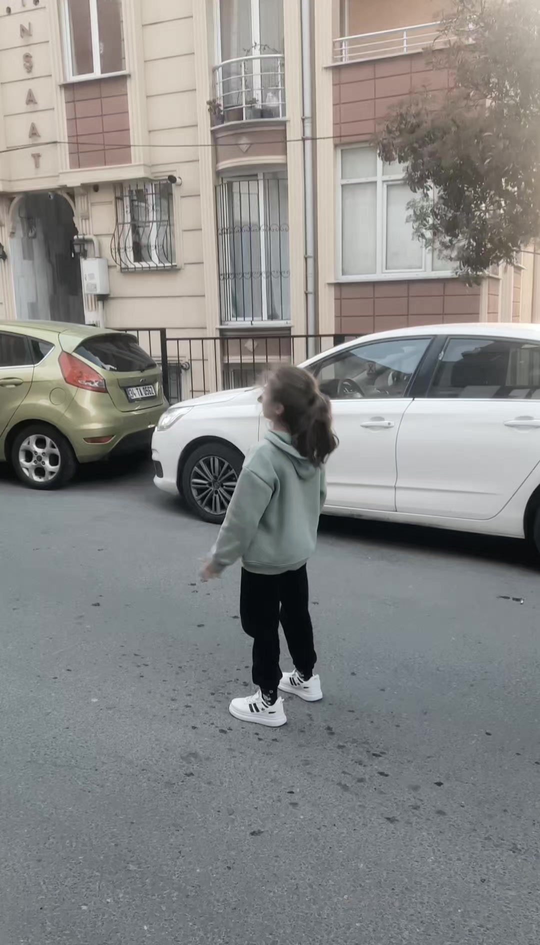 @Haya