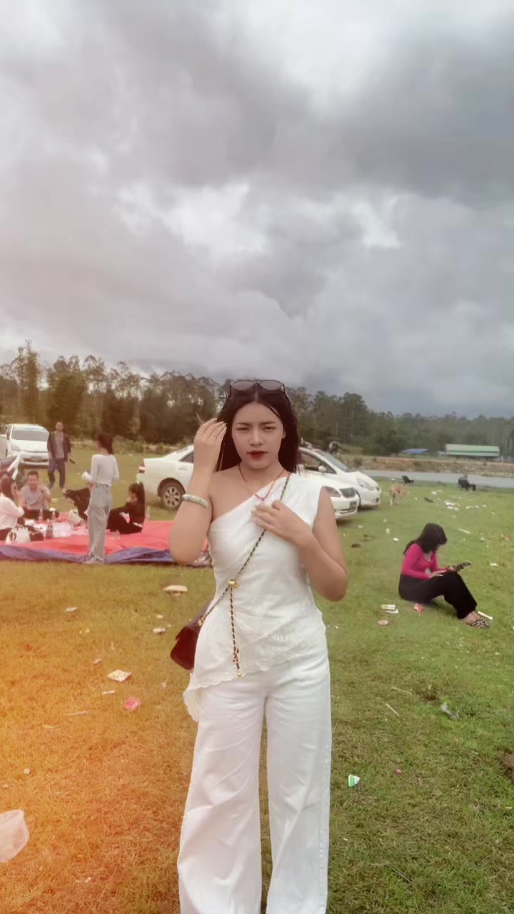 @🌼🐼LWAY EI PHYU AUNG 🐼🌼