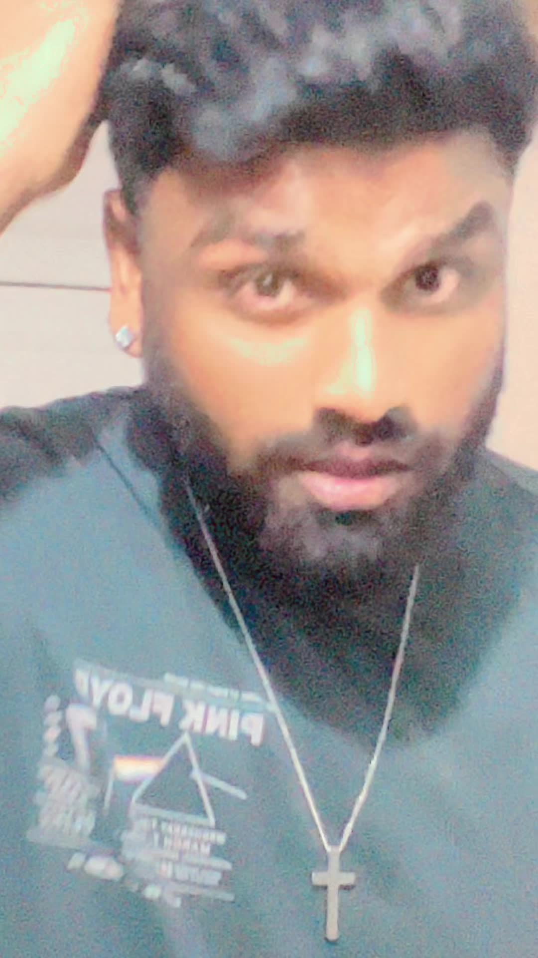 @mr_dinesh_14