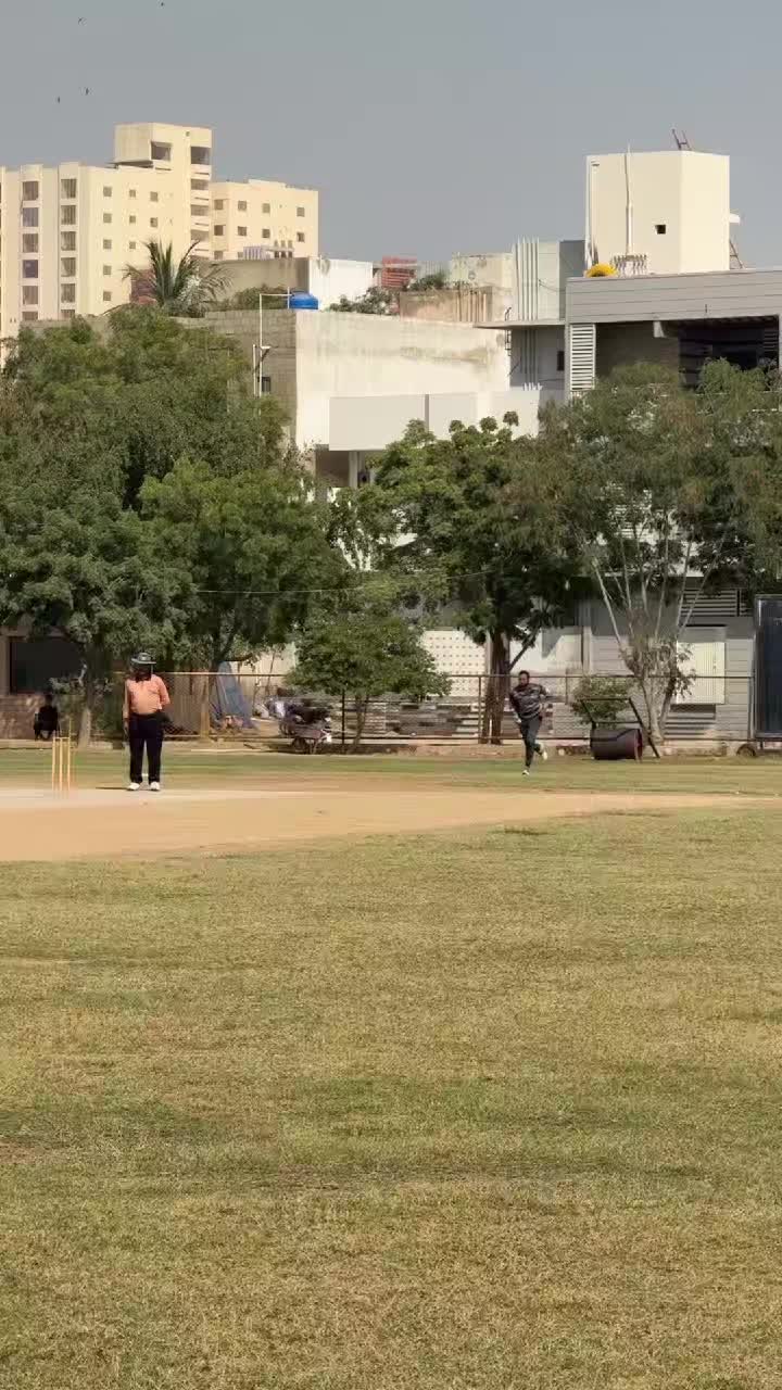 @Escribir Cricket Club