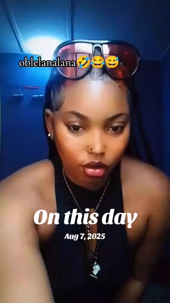 @╰┈➤💜pretty babe 💜💜
