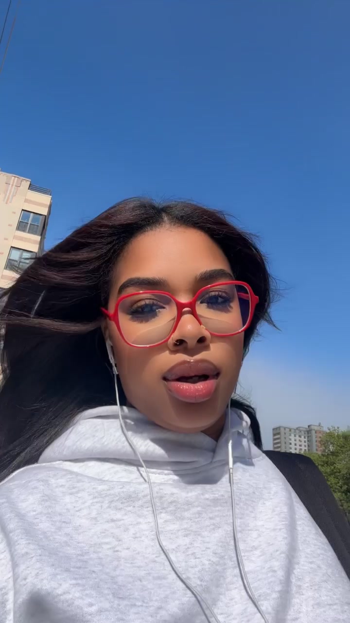 @Prettyincharge