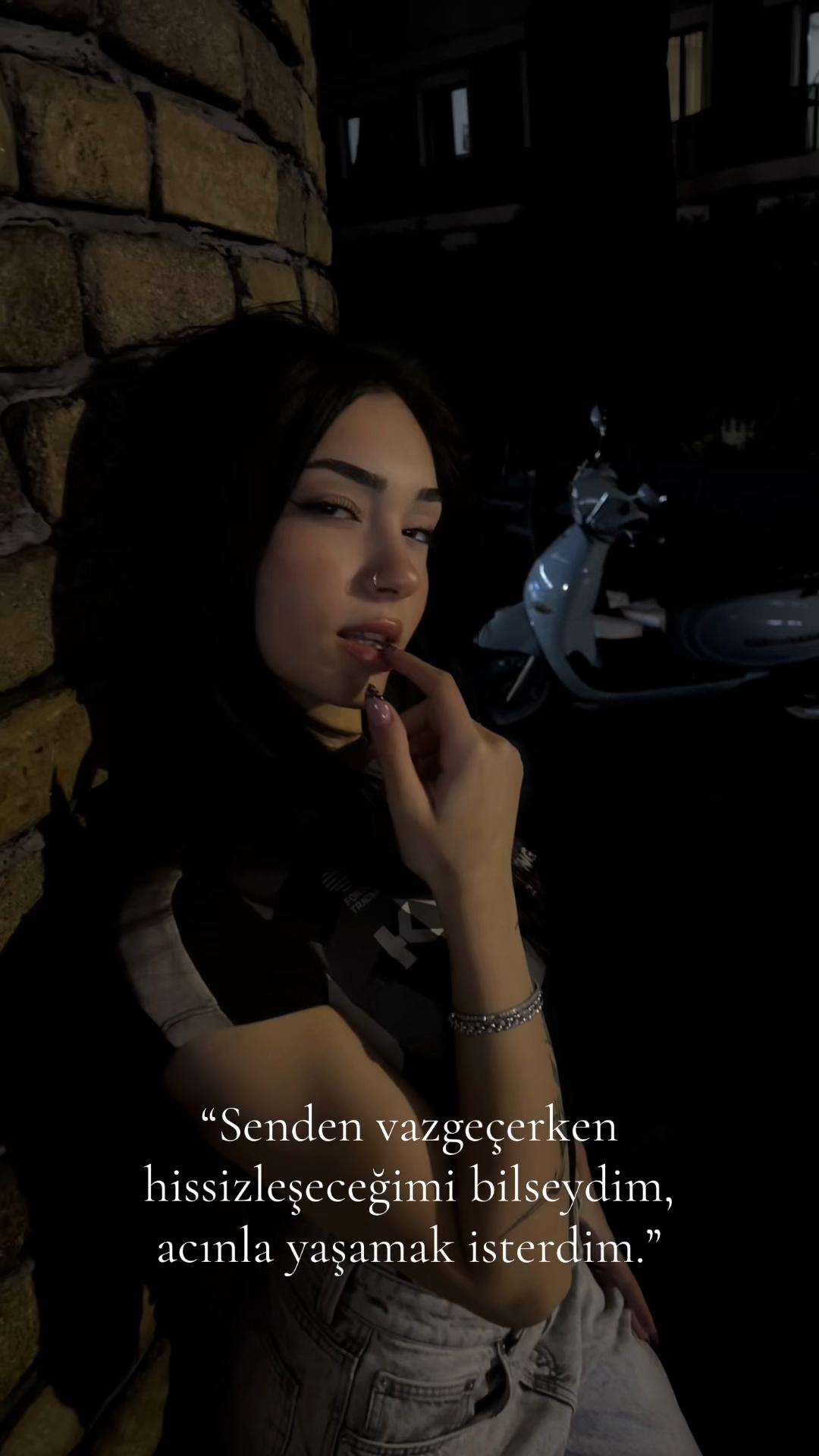 @hayalinthewonderland