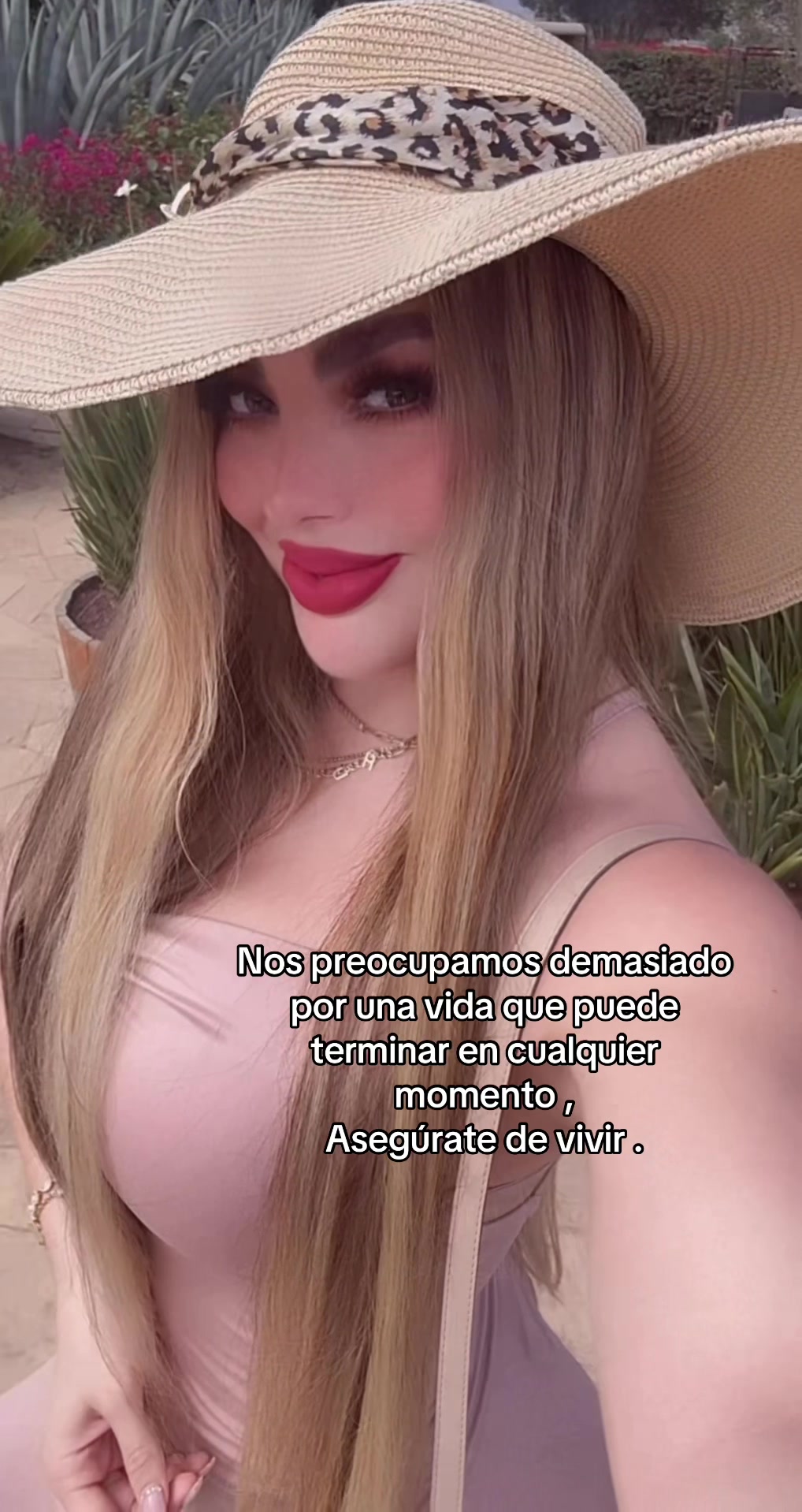 @vanesza_hurtado