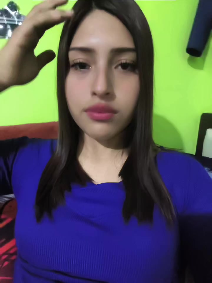 @Kely cruz 🦋
