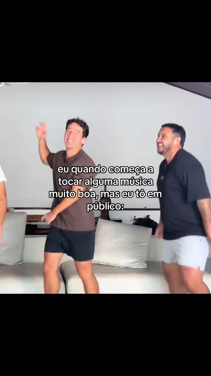 @Just ⚢