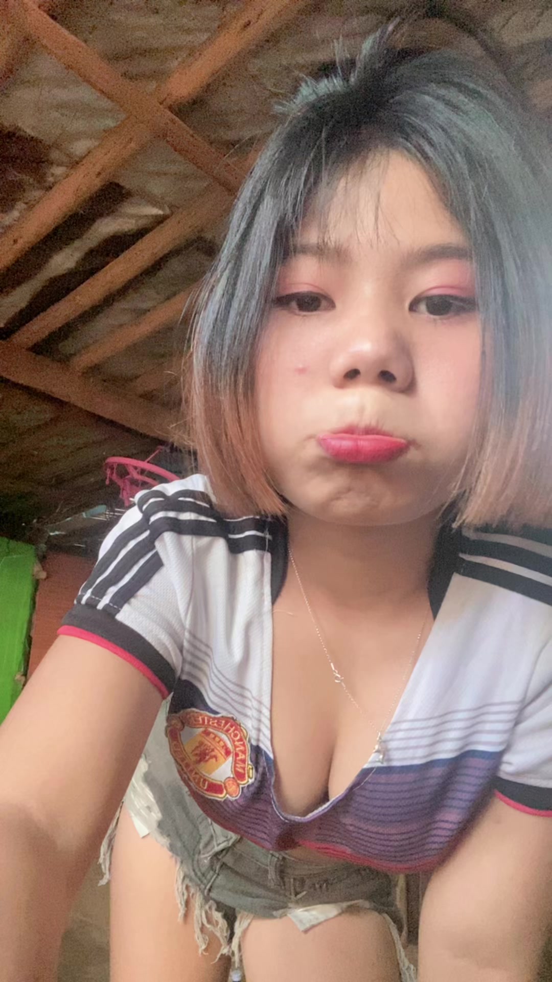 @น้องเงือก🧜🏻♀️🩷