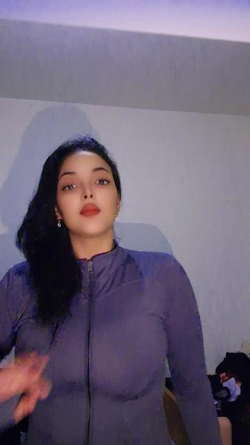 @chahinezchano1