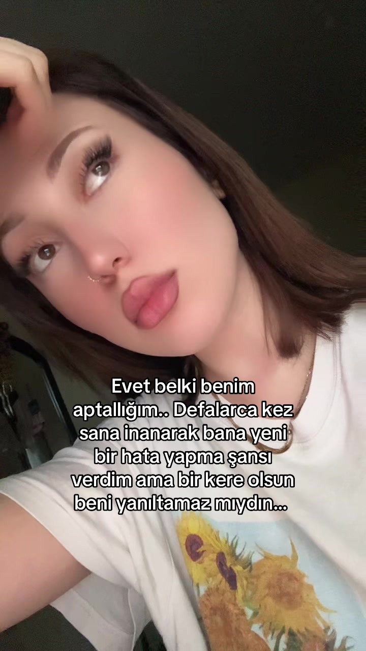 @𝑹𝒐𝒔𝒆𝒉𝒓𝒂 ✶