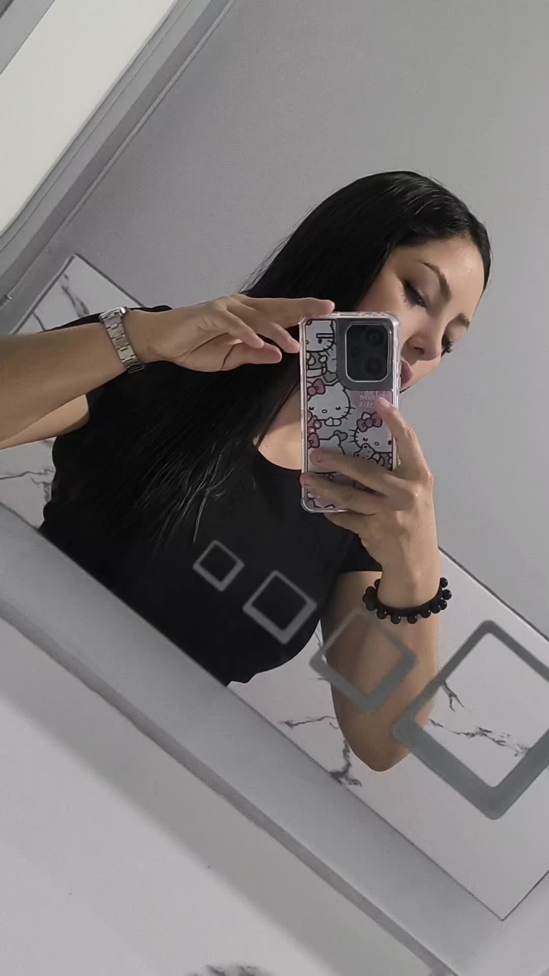 @bell🩷🌸🍀