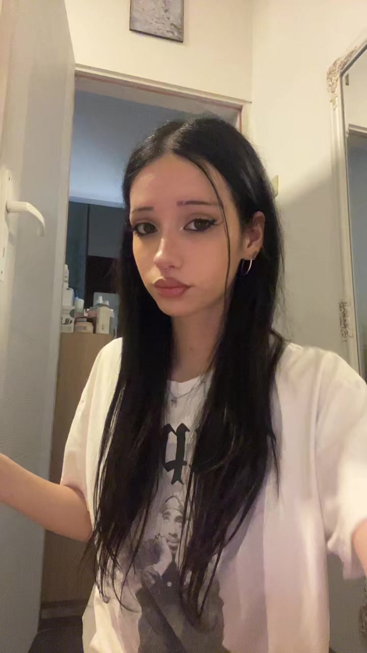 @𝐸𝑀𝒜 🐈⬛