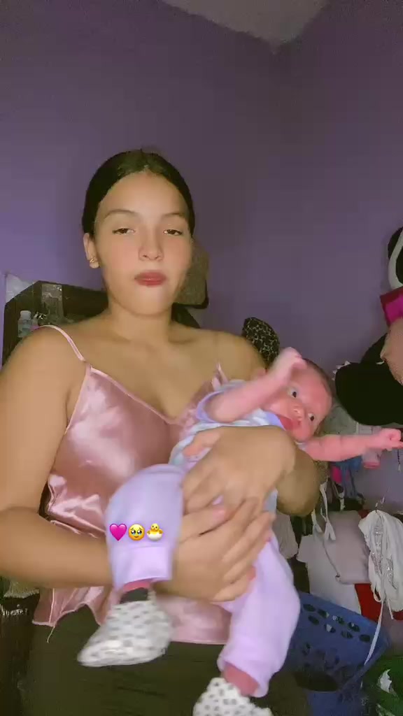 @la ni&ntilde;a tik Tok