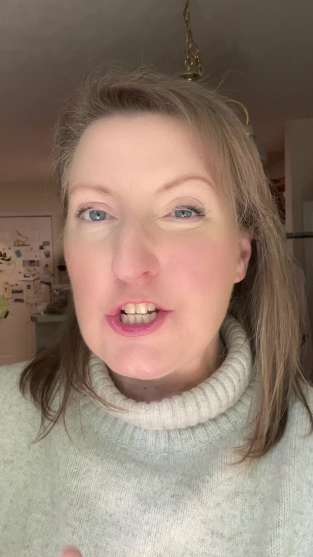 @Fleur_de_linguist (Paula V)