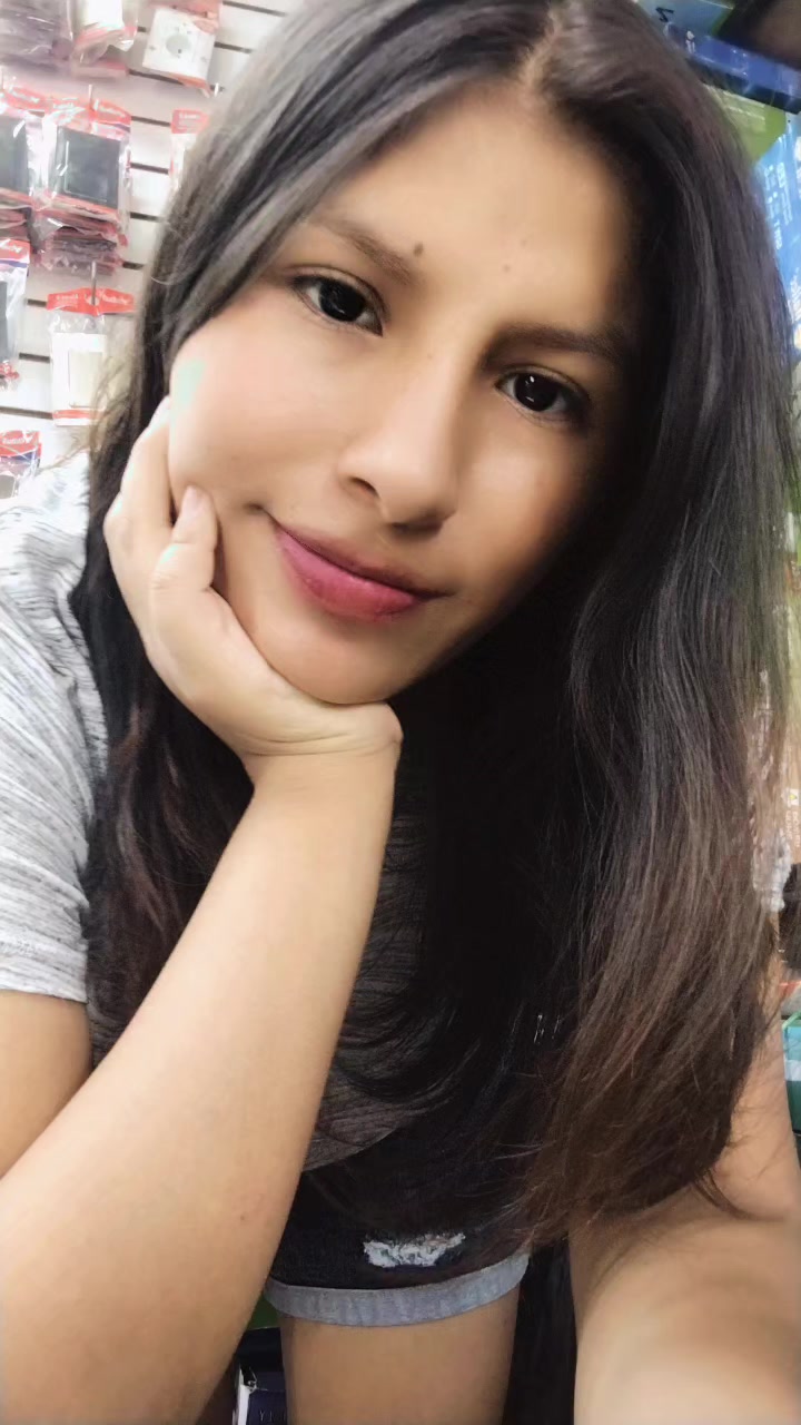 @GinaFlores