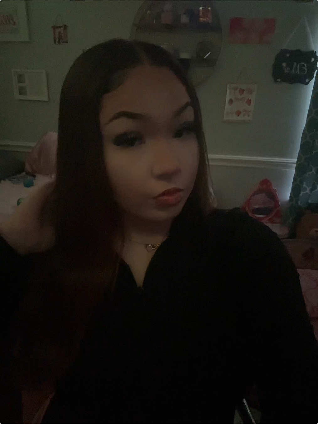 @ellamfwella