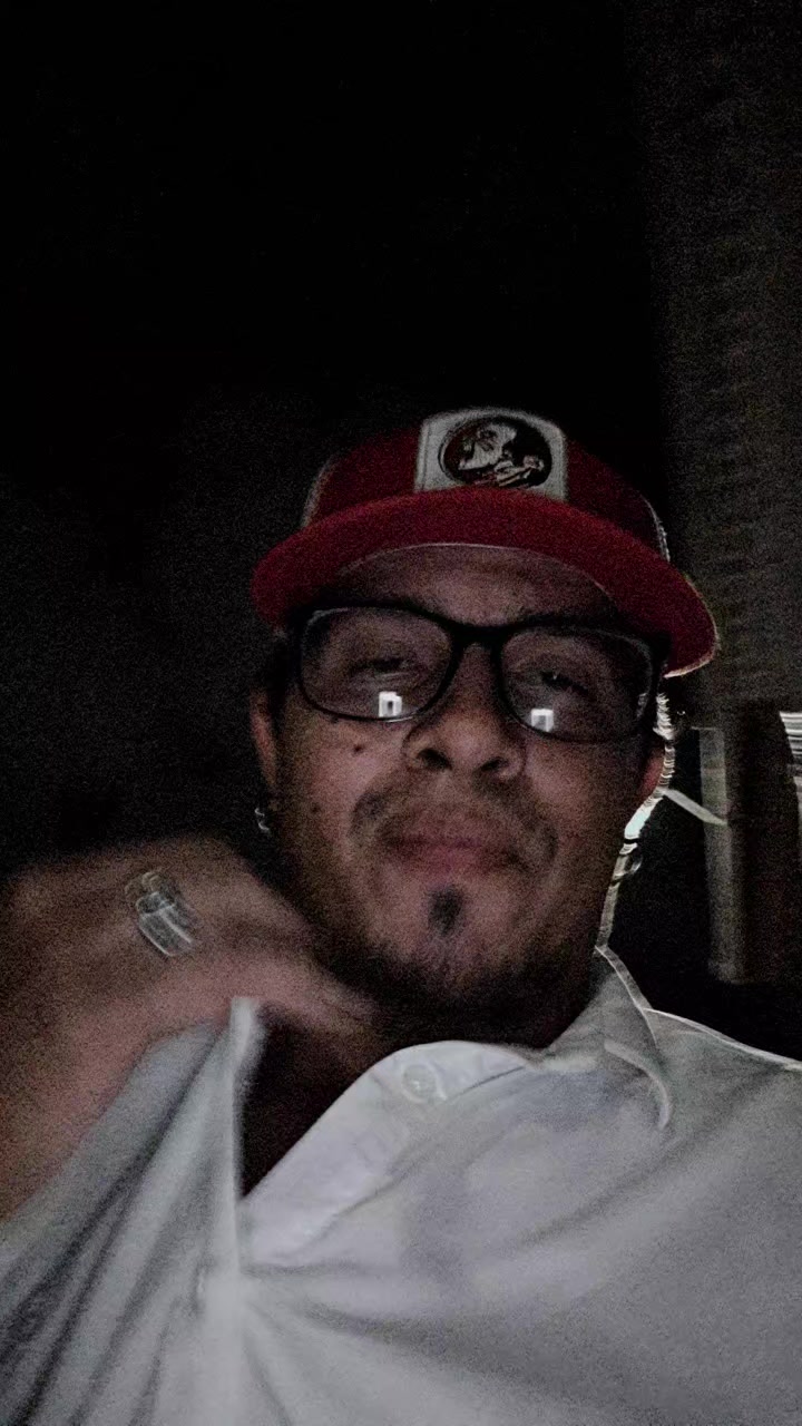@Elflako