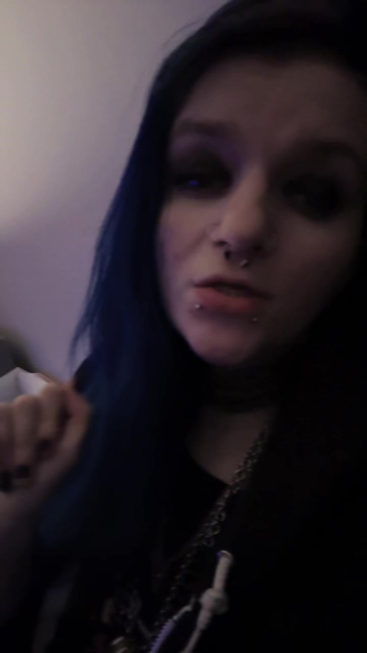 @𝓢𝓽𝓸𝓷𝓮🖤