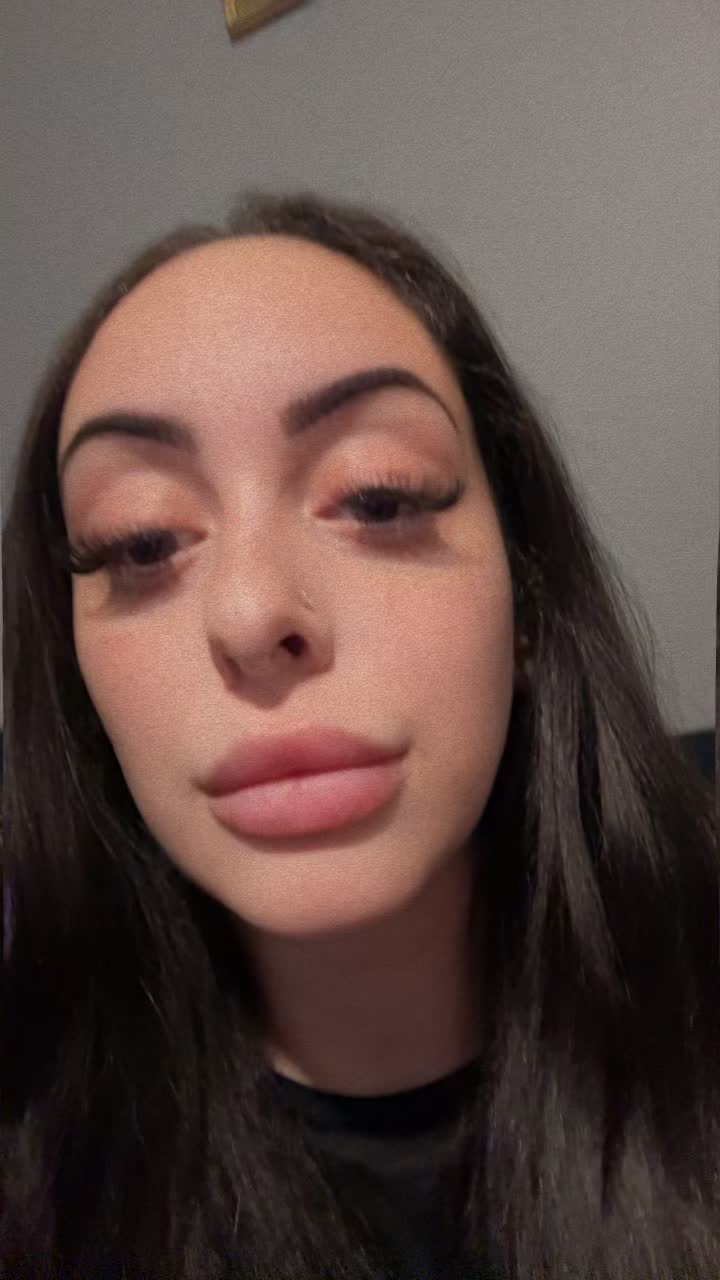@janelleeperezz