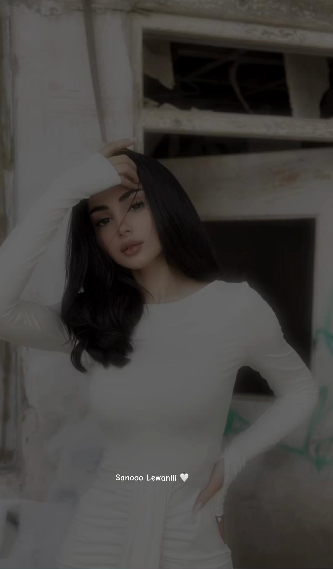@🦋𝐒𝐚𝐧𝐨𝐎 𝐋𝐞𝐰𝐚𝐧𝐲🥀