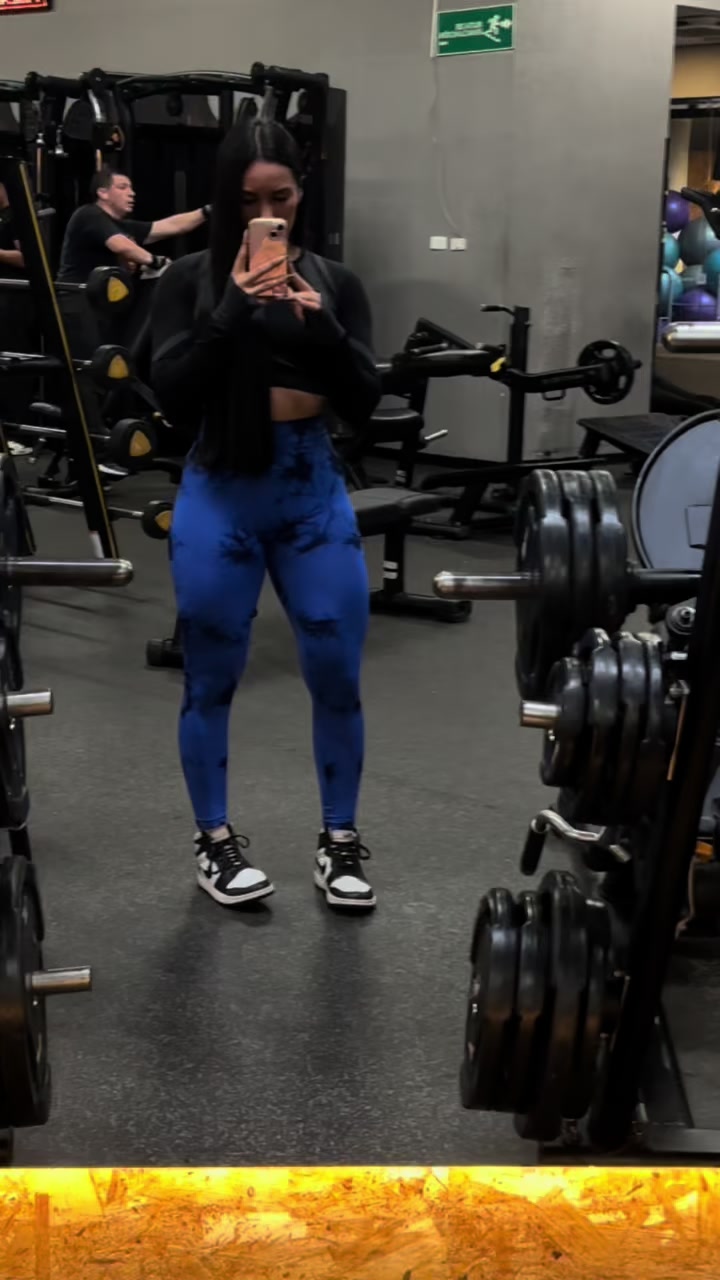 @Yisel Cordero Fit