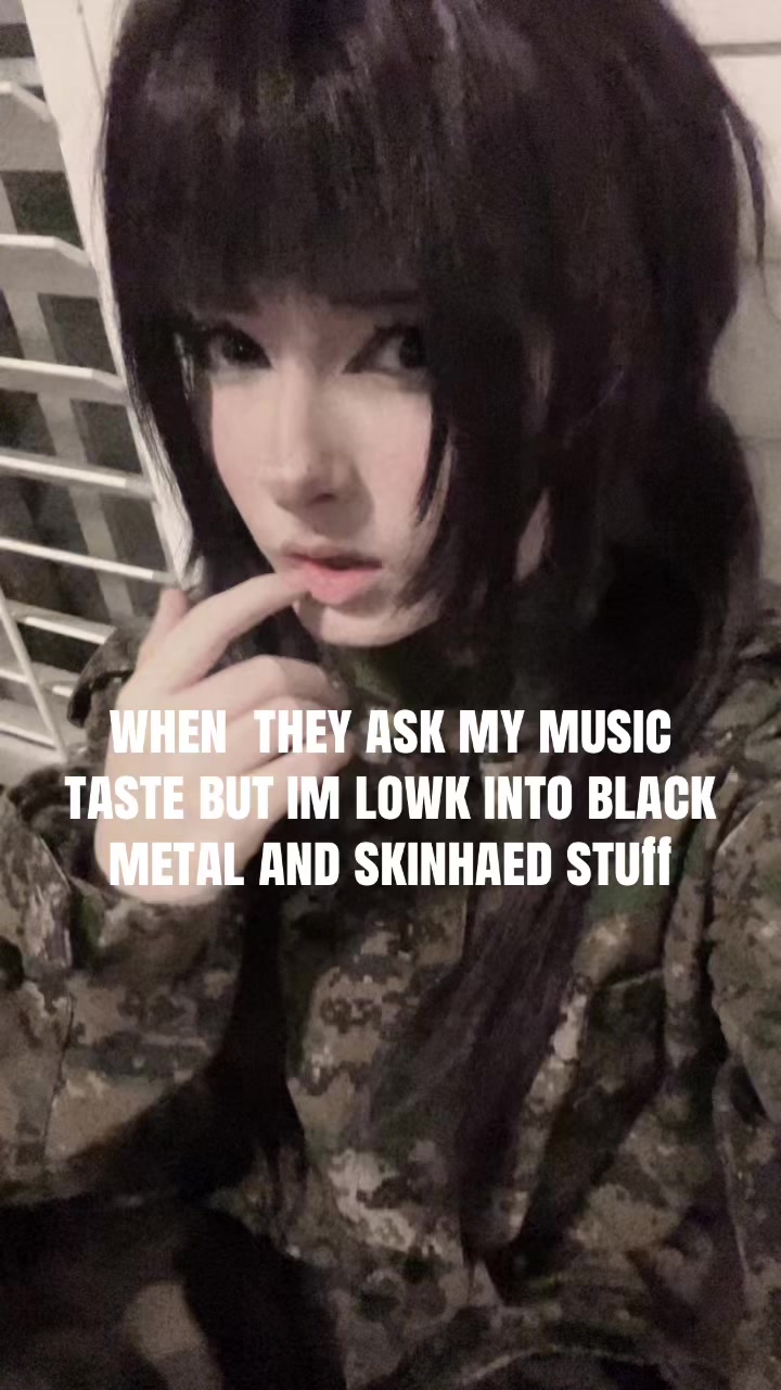 @^^