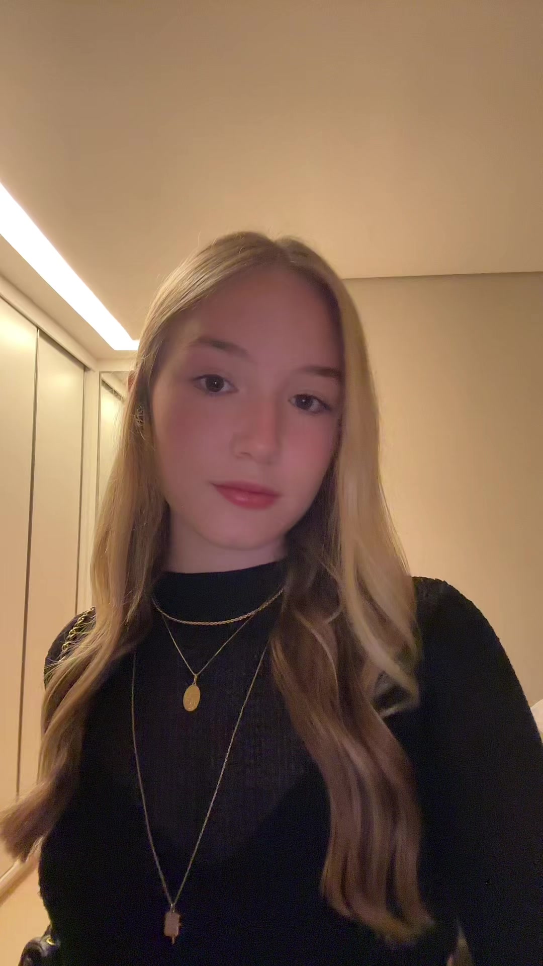 @aliceee