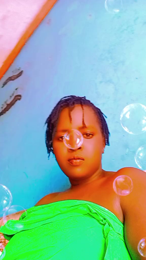 @MARCY CHERONO