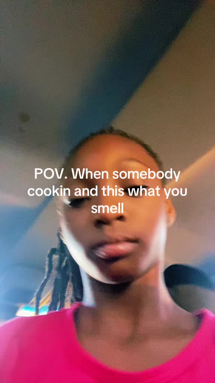 @Kiki T