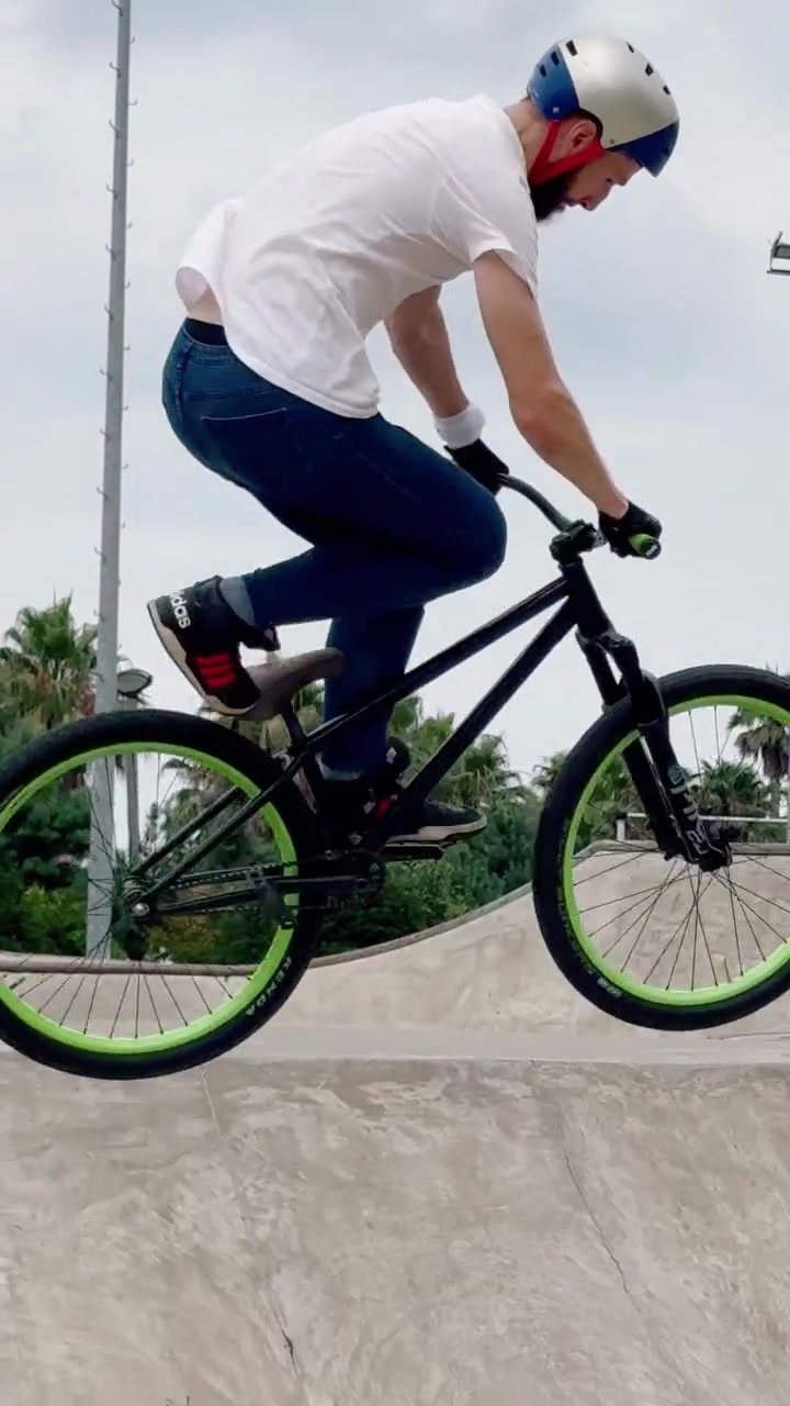 @BMX