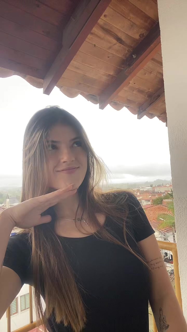 @Villanueva🦋