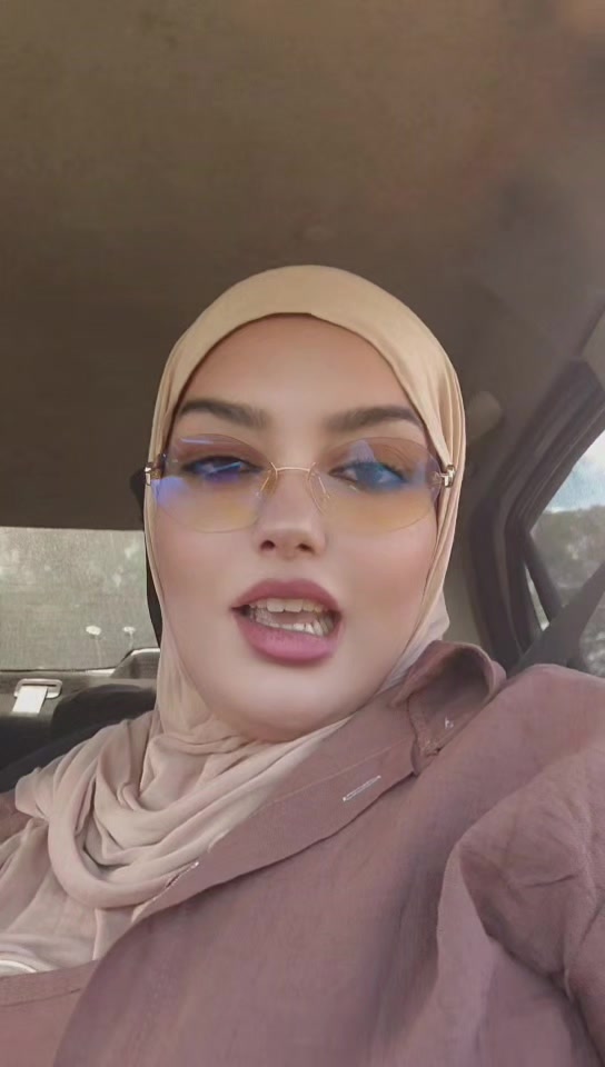 @مروة (وزيرة السعادة)🇩🇿