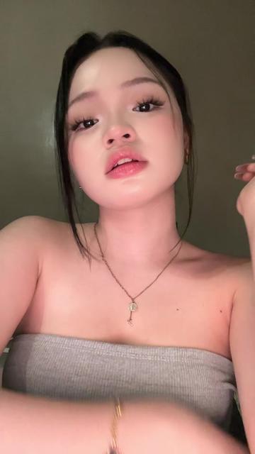 @foxiyoona