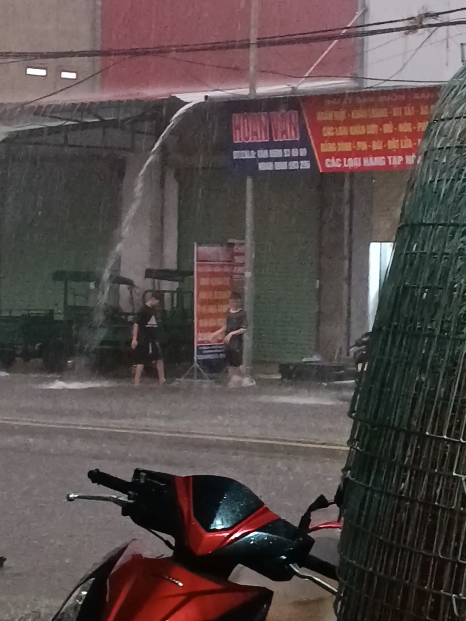 @Tổng Sỉ Hu&acirc;n Hường Thổ Tang