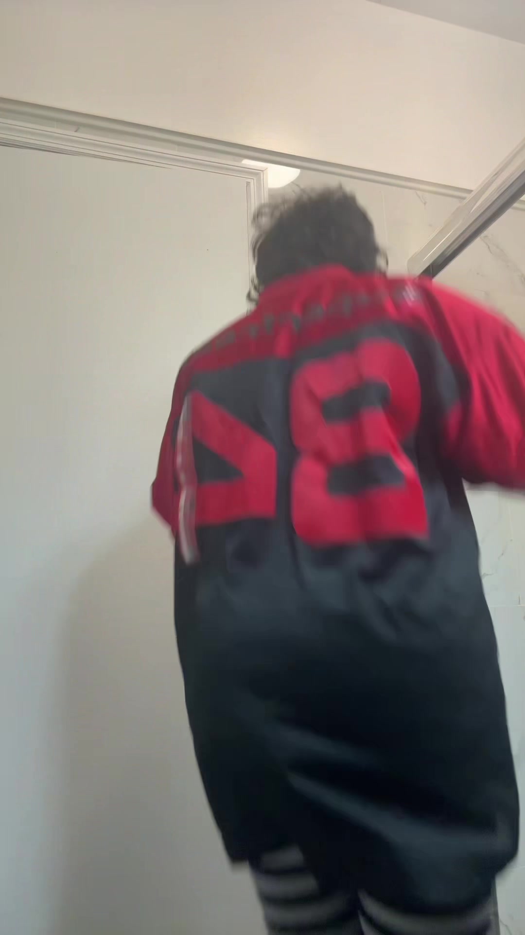 @LO